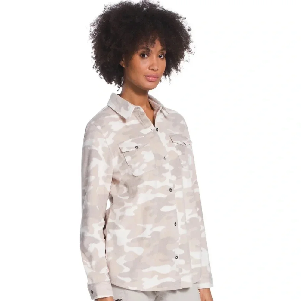 Eddie Bauer Venture Fleece Shacket in Camo